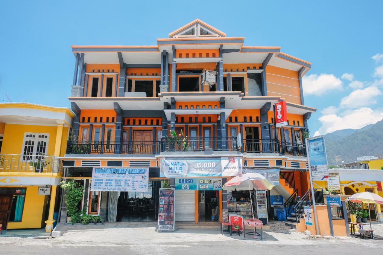Oyo 1351 Tanggulasi Resto & Residence Syariah Magetan Exteriér fotografie